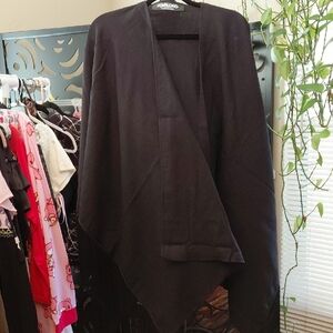 FOXBLOOD LEANDRA FRINGE SHAWL NO RESTOCK ONE SIZE OVERSIZED SHAWL/FRINGE TRIM